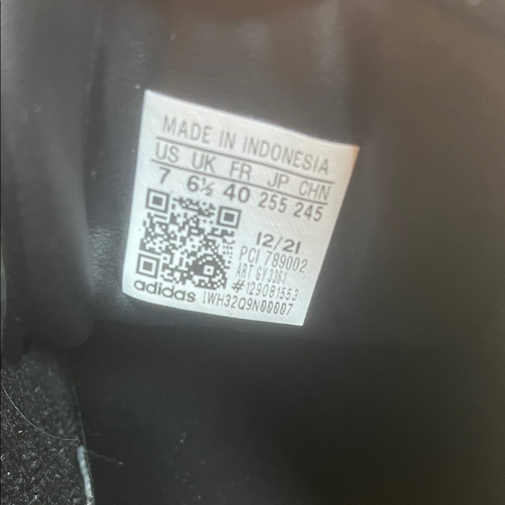 Adidas Superstar Juniors J Punk Sneaker - Picture 9 of 9